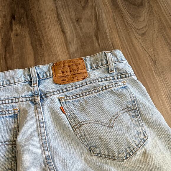 Vintage Levi’s 505 Jeans Men's Size 36x30 Light Washed Made In Puerto Rico Worn - Picture 5 of 9